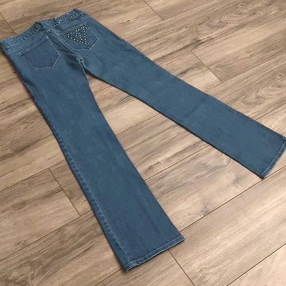 Guess Riveted Pocket Jeans - Picture 5 of 5